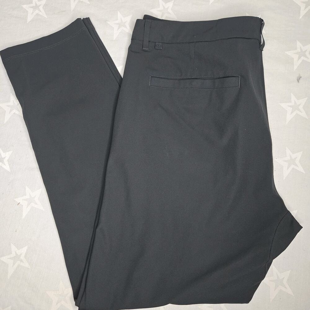 Lululemon Mens 36x30 Commission Pant Gray Obsidian Warpstreme Stretch Golf